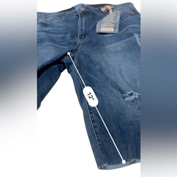Democracy “Ab"solution high Rise Jean Shorts Distressed  BERMUDA Size 12 NEW - Picture 8 of 10